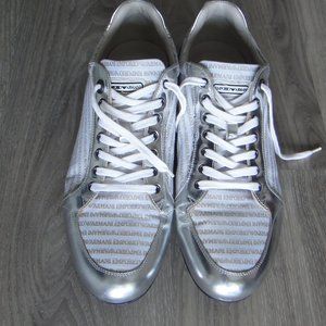 EMPORIO ARMANI Designer Sneakers white/silver, US-9, worn once; very rare shoes
